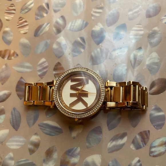Michael Kors Gold Watch for Women. MK5784 - Picture 9 of 9